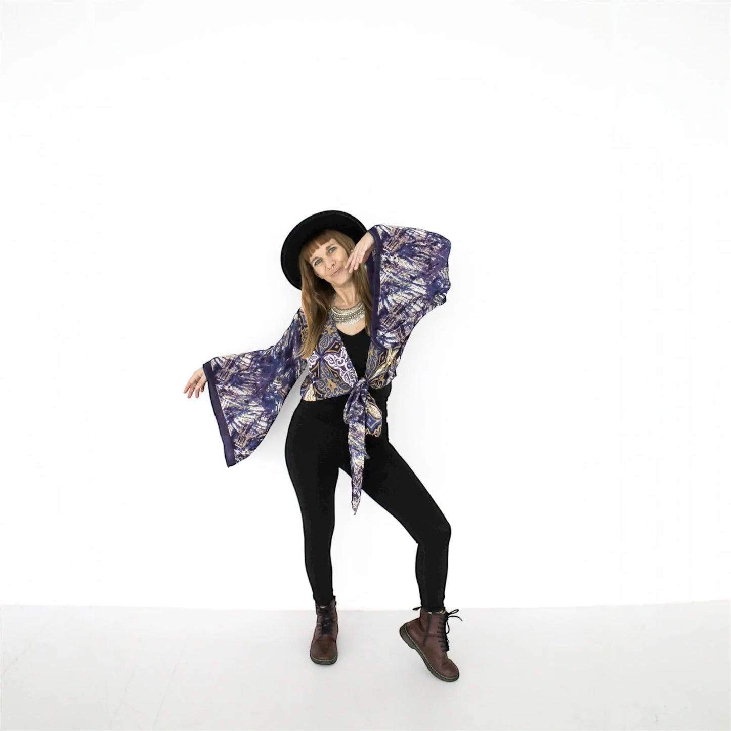 Bellsleeve Wild at Noon