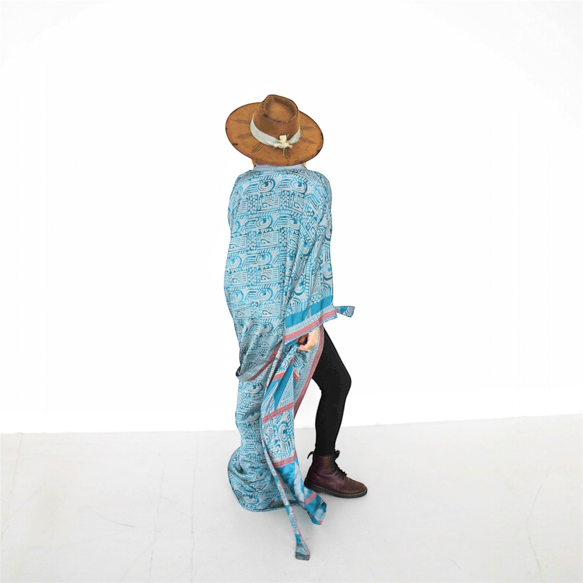 Seiden Kimono Wild at Noon