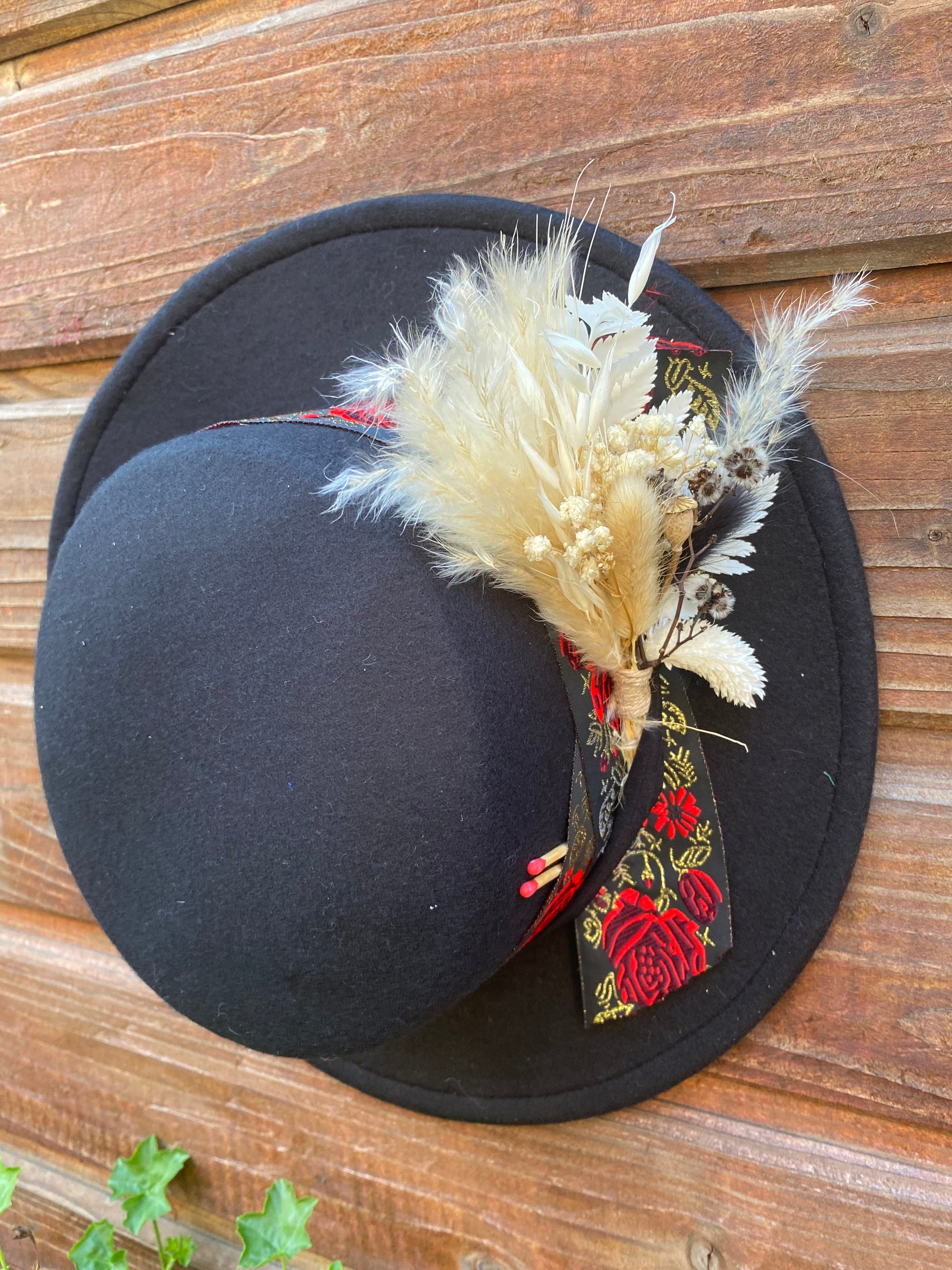 Hut Dylan Edition Wild at Noon