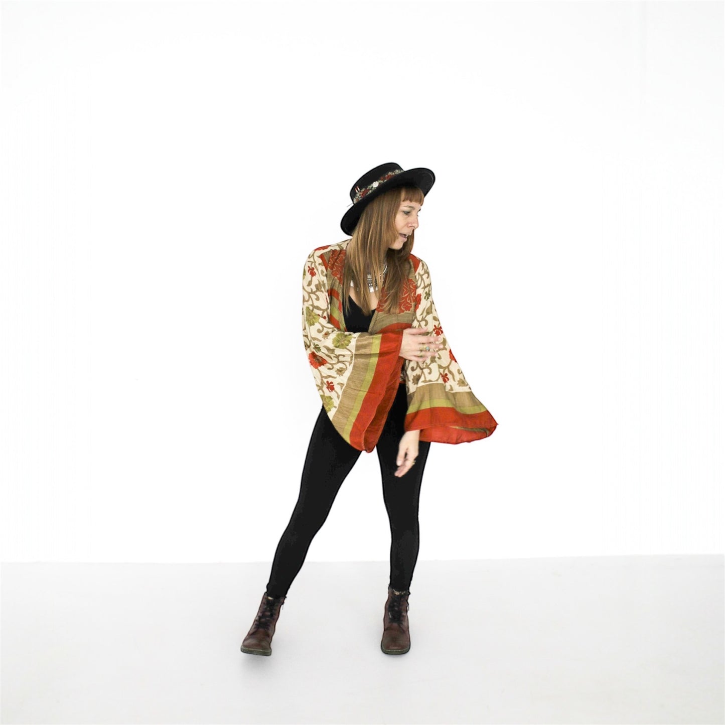 Bellsleeve Wild at Noon