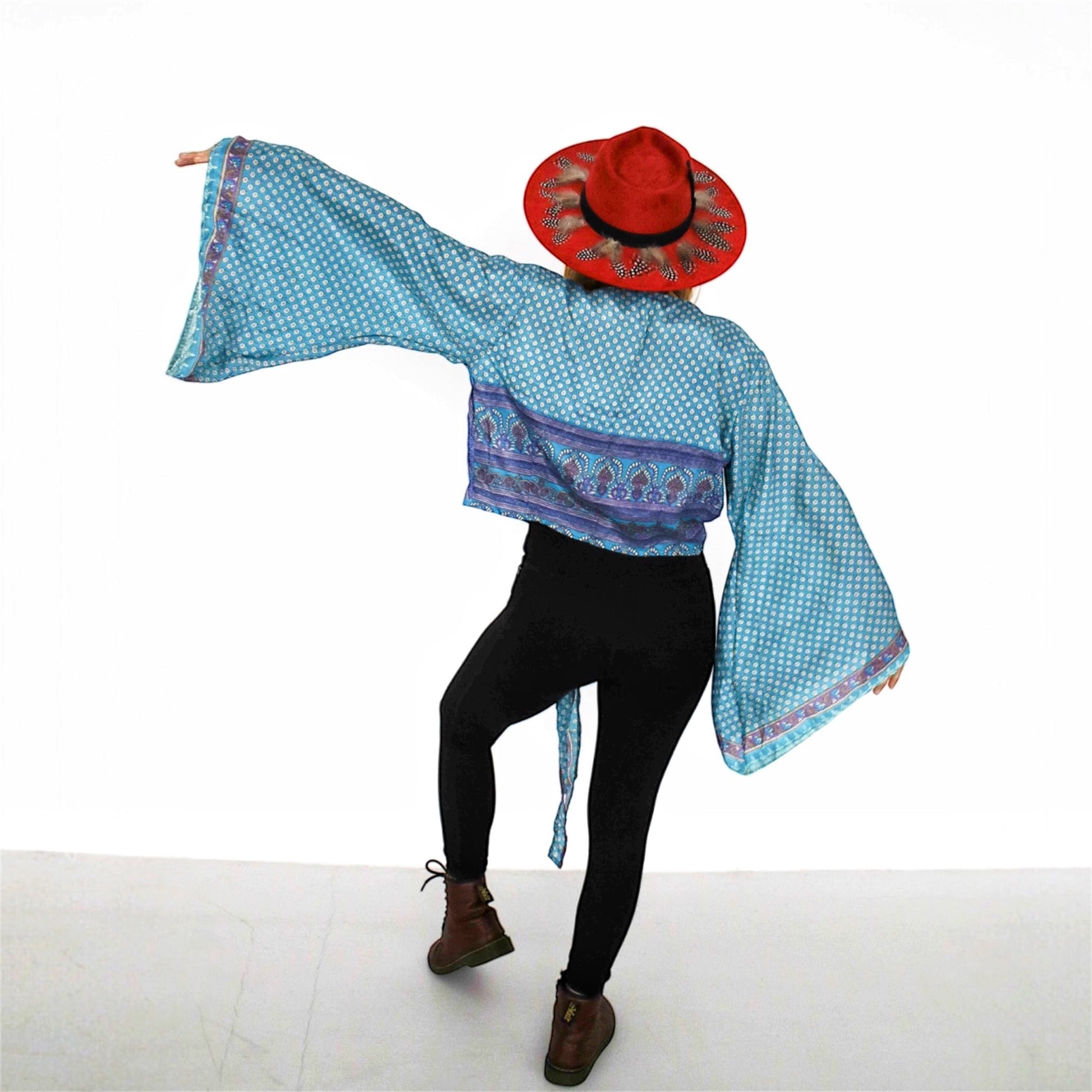 Bellsleeve Wild at Noon