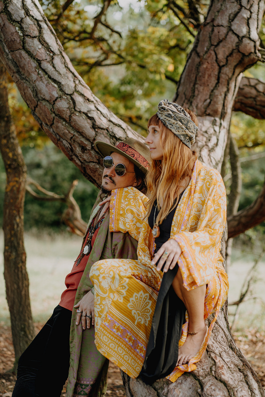 Fedora Hüte, Drahthaarbänder und Boho Wear bei Wild at Noon