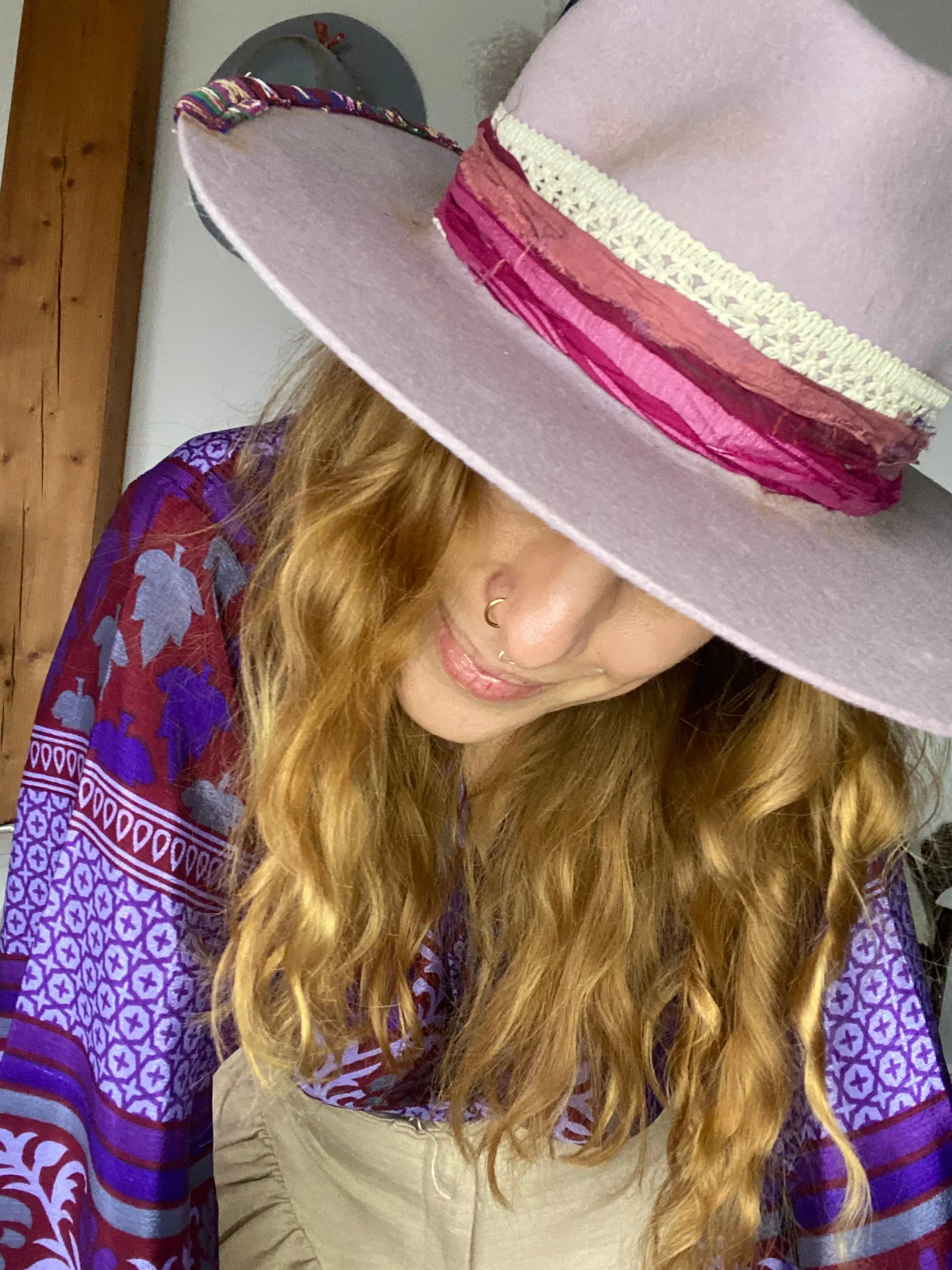 Fedora Hut für starke Frauen - Violet Wild at Noon